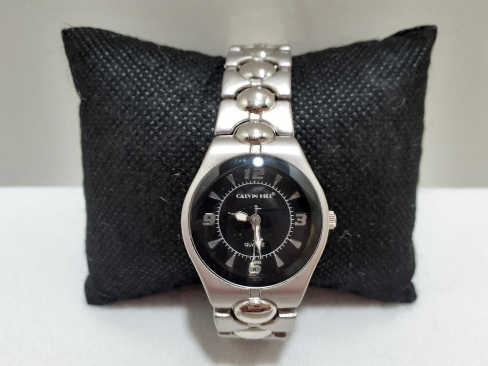 Vintage Calvin Hill Ladies Wristwatch Quartz Silver Tone